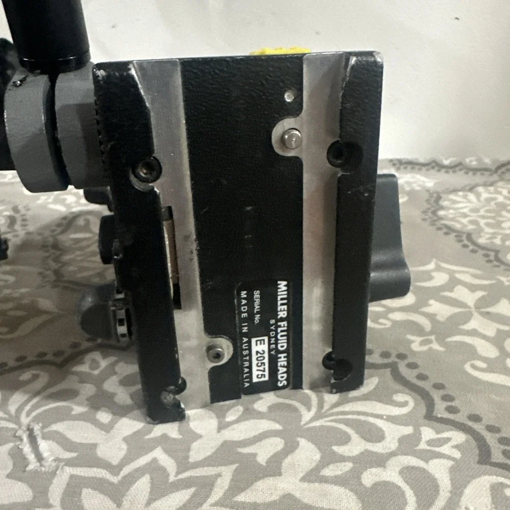 JVC GY-HM750U Camcorder Body Pro HD Solid State HM750 Camera w/ Canon